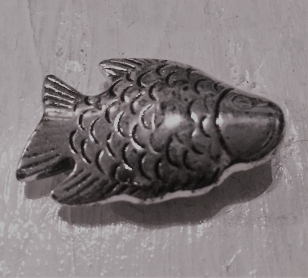 Acrylic Bead Fish 36mm R40 10 pieces