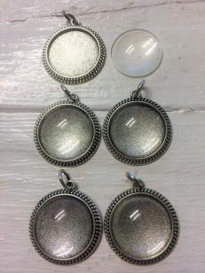 Cabbochon Glass Domes with Silver Colour Metal Plate Pendant 25mm R60-5 pieces *Glass Dome and Pendant