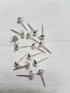 Earring Stud with Loop 4mm 50 pieces