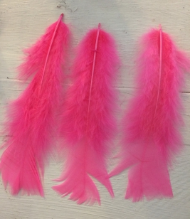 Feathers Barbie Pink R35 20 Pieces, These are Lovely and Soft, Perfect for Crafts, Sizes Vary in pack 10-15cm