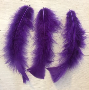 Feathers Dark Purple R35 20 Pieces, These are Lovely and Soft, Perfect for Crafts, Sizes Vary in pack 10-15cmD