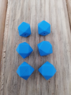 Silicone Hexagon 15mm Smurf Blue R70 10 Pieces