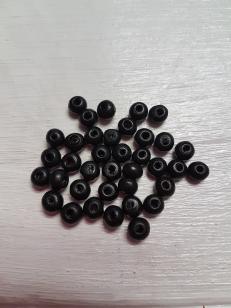 Wood Black Round 5mm +/ 650 pieces